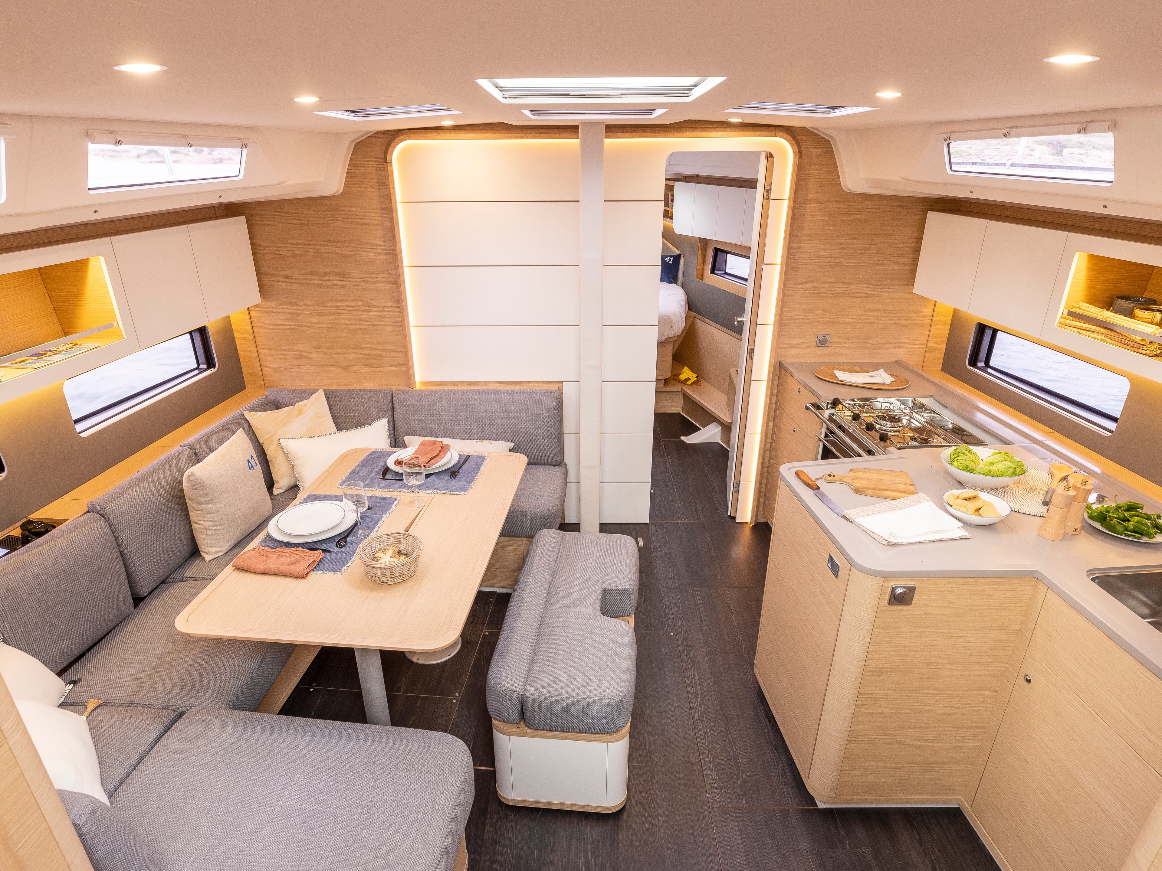 Sunsail 41.3 Premium