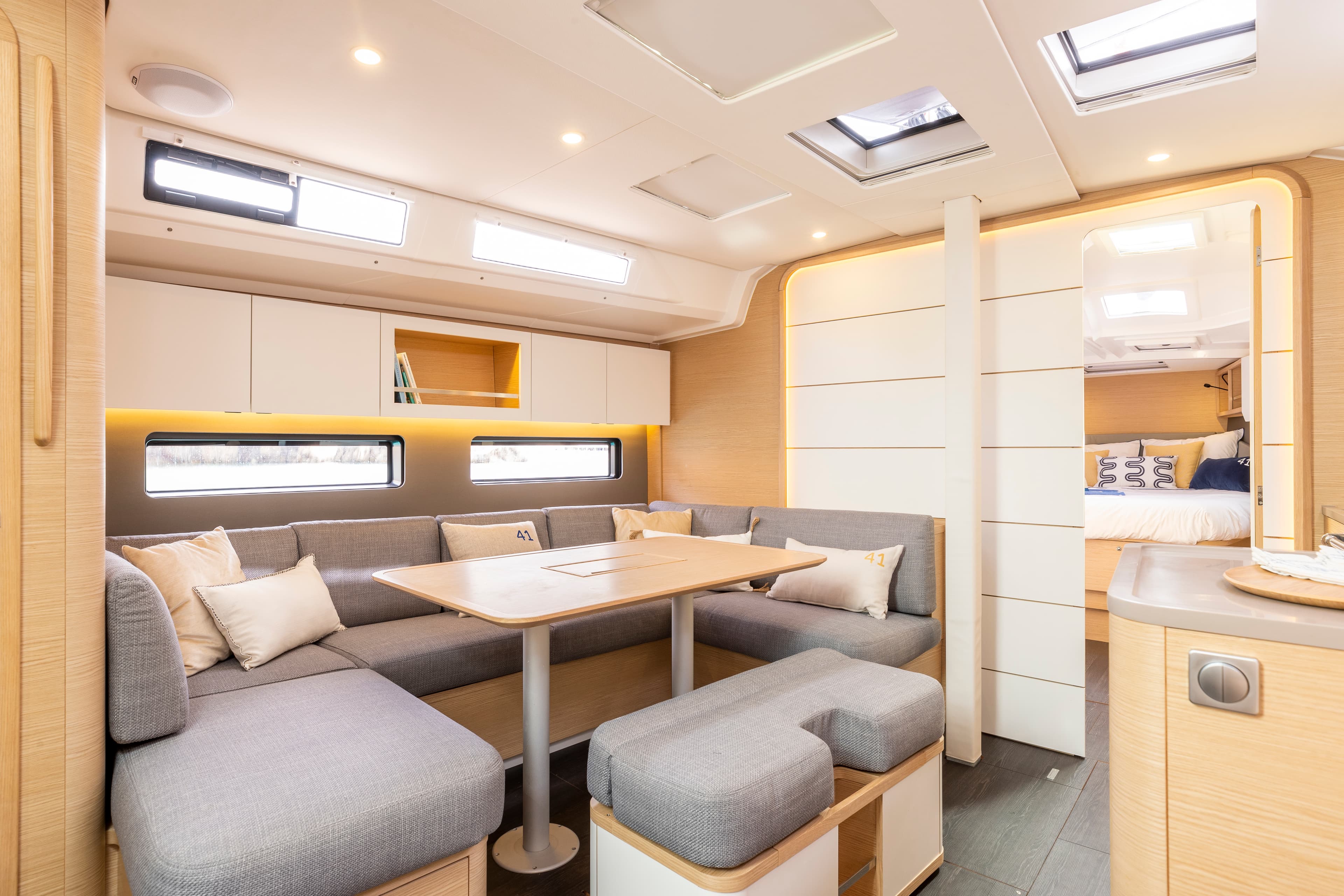 Sunsail 41.3 Premium