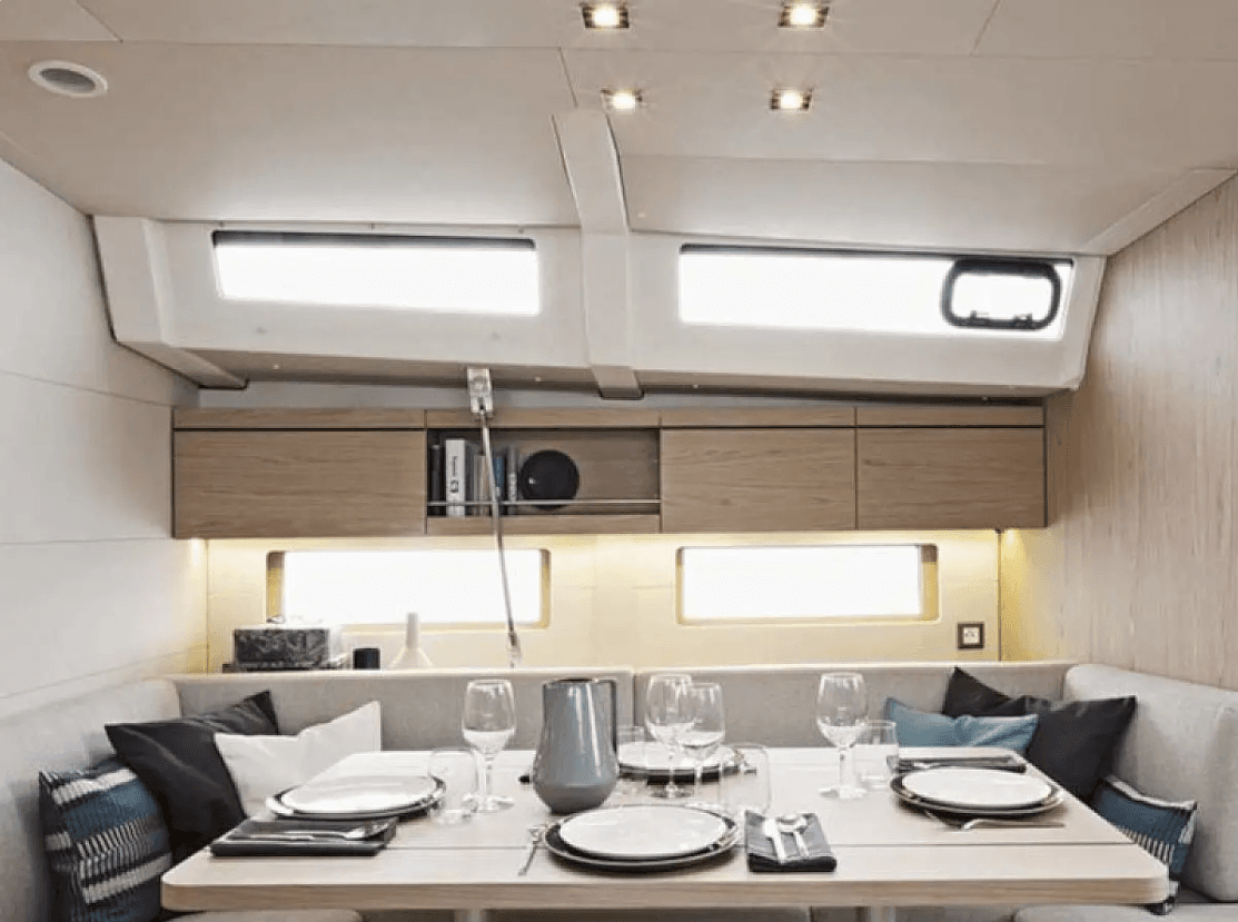 Oceanis 461/3/3 Premium