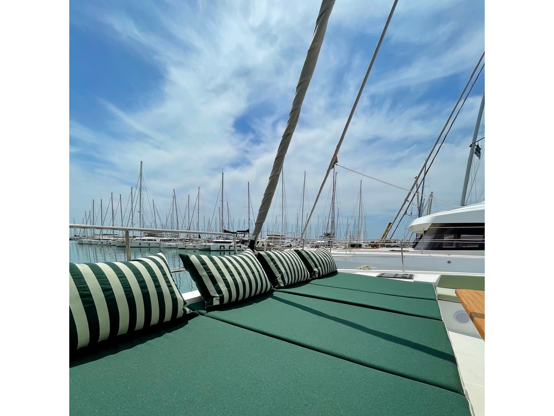 Romar VI – Bali Catamarans