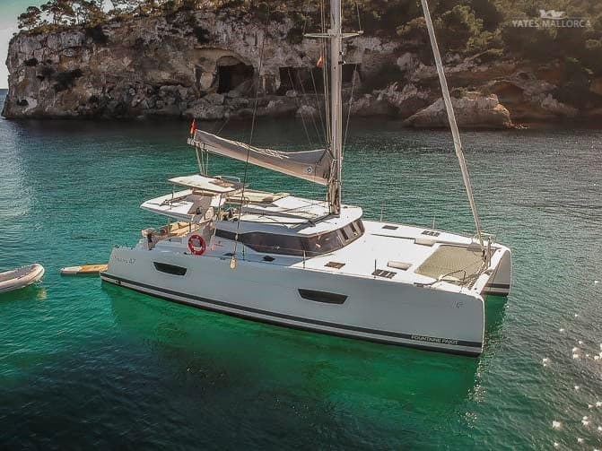 Aurora 381 – Fountaine Pajot