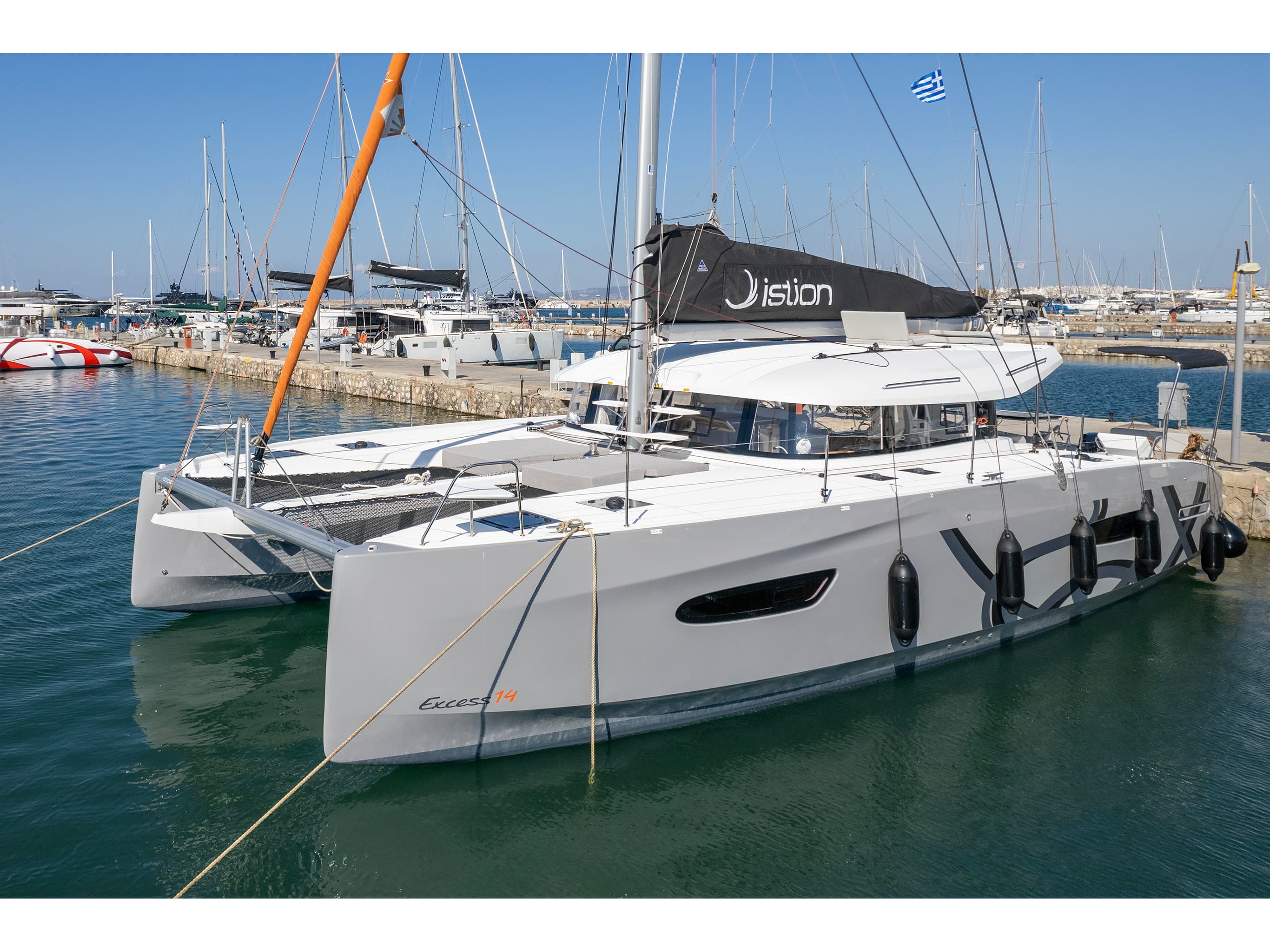 Tiramisu – Excess Catamarans