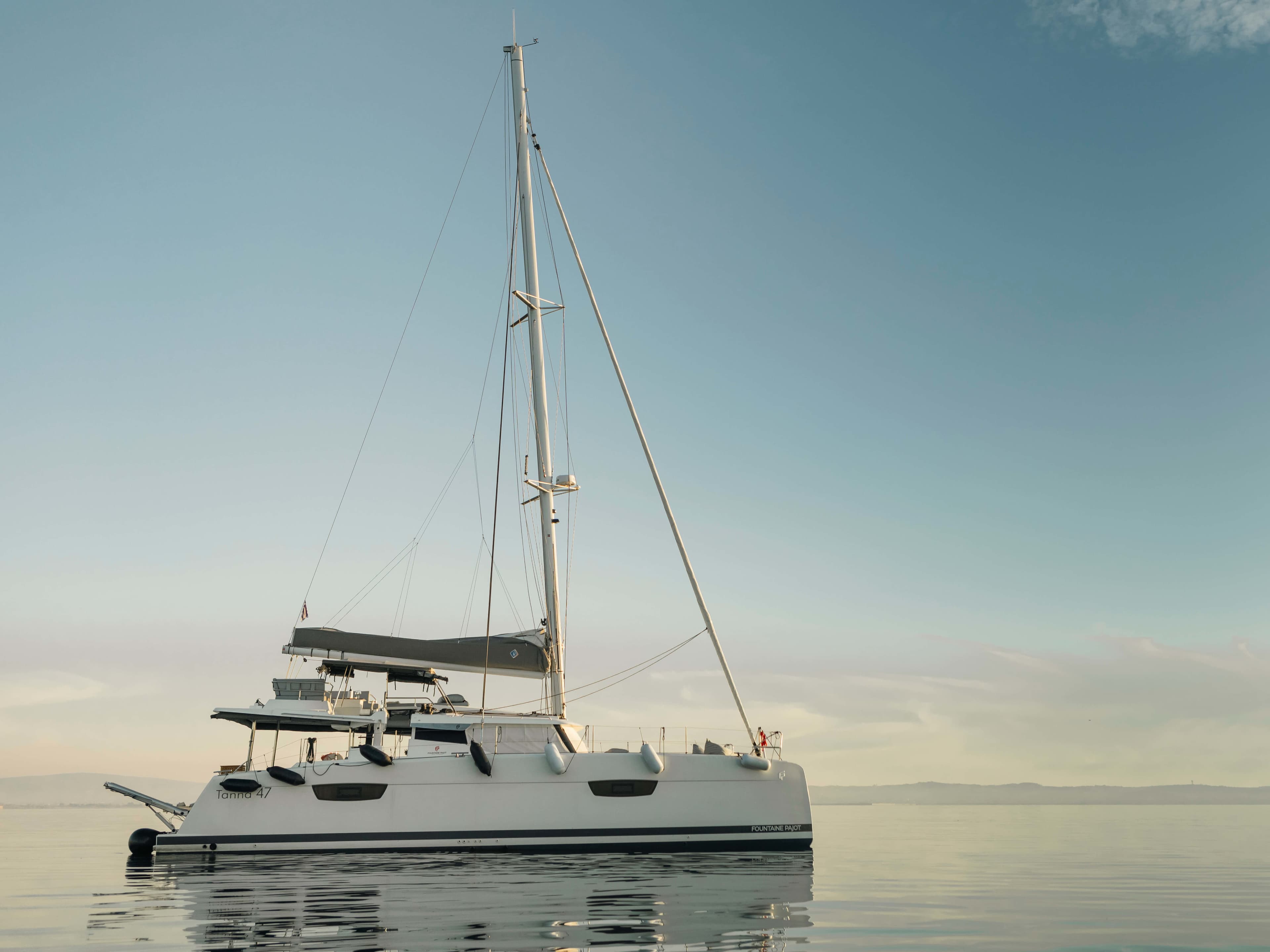 Dione – Fountaine Pajot
