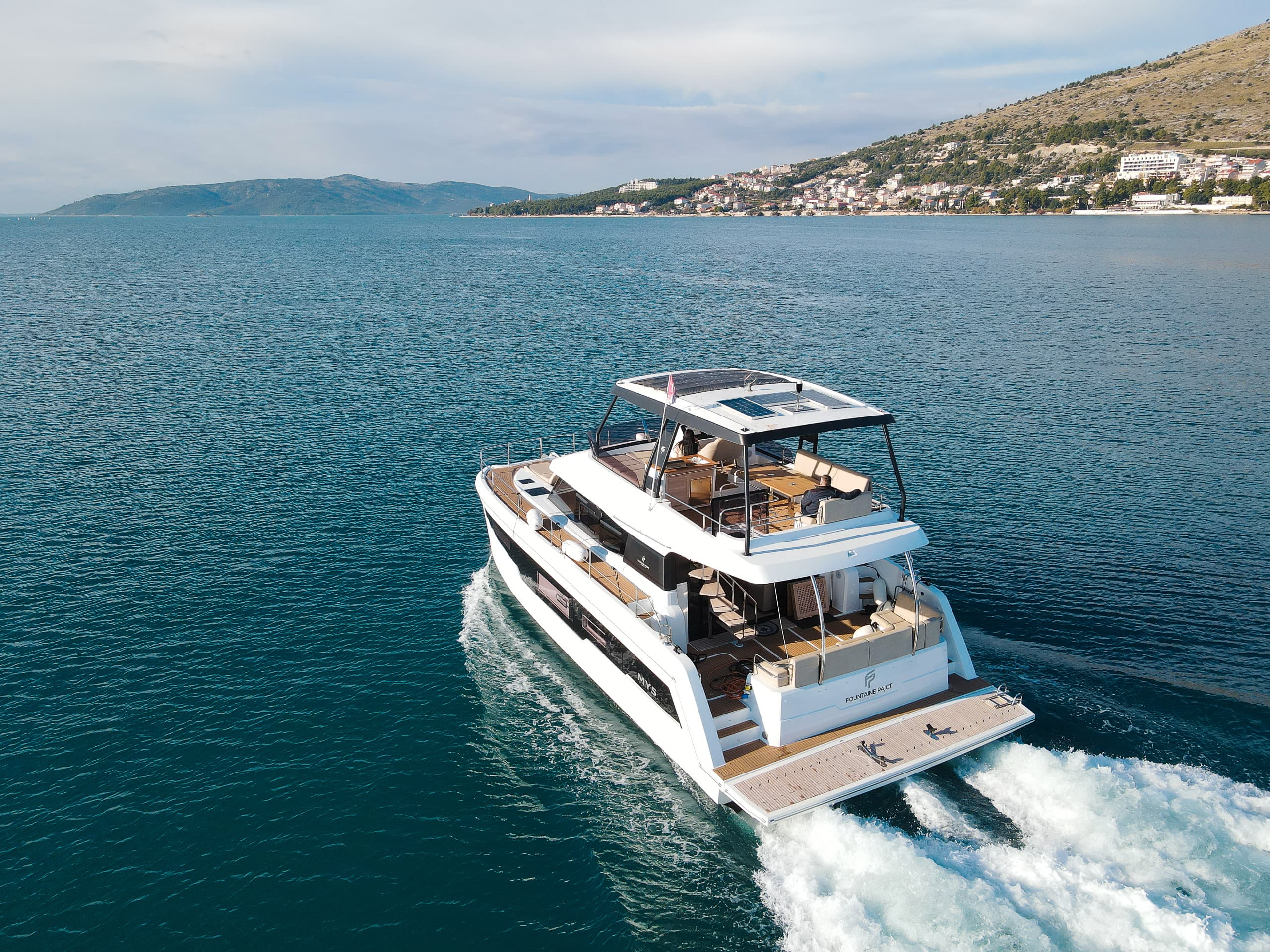 Arigato – Fountaine Pajot