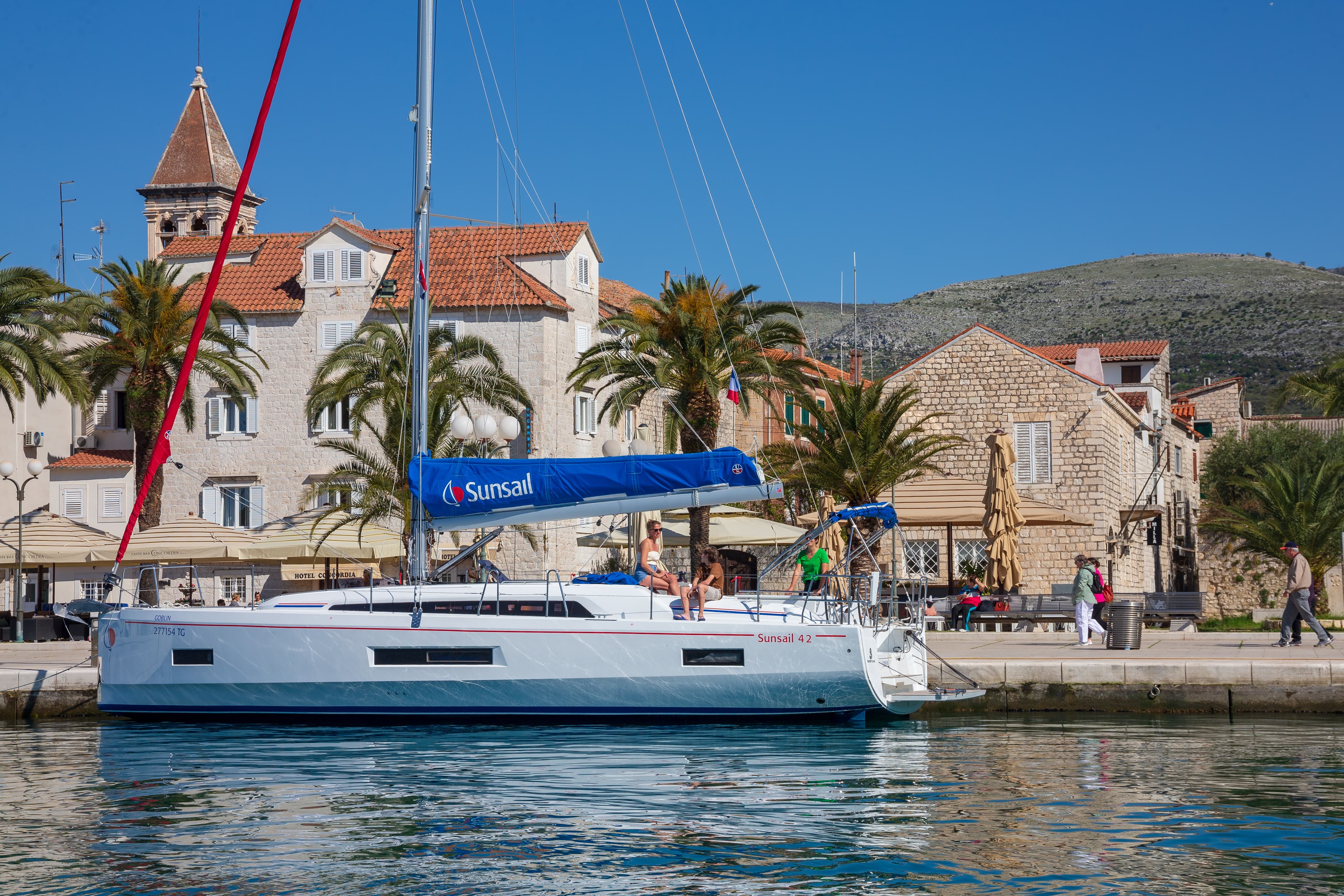 Sunsail 42 Premium