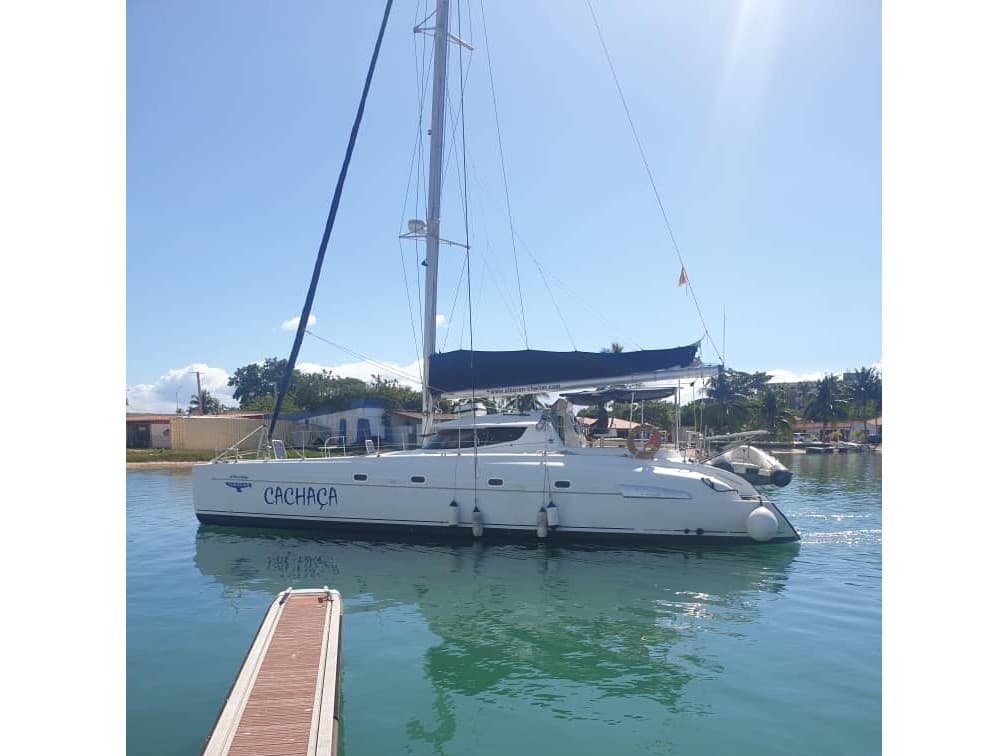 Alboran Cachaça (Radazul) – Fountaine Pajot