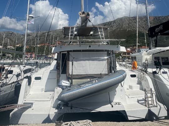 Blue Spirit – Bali Catamarans