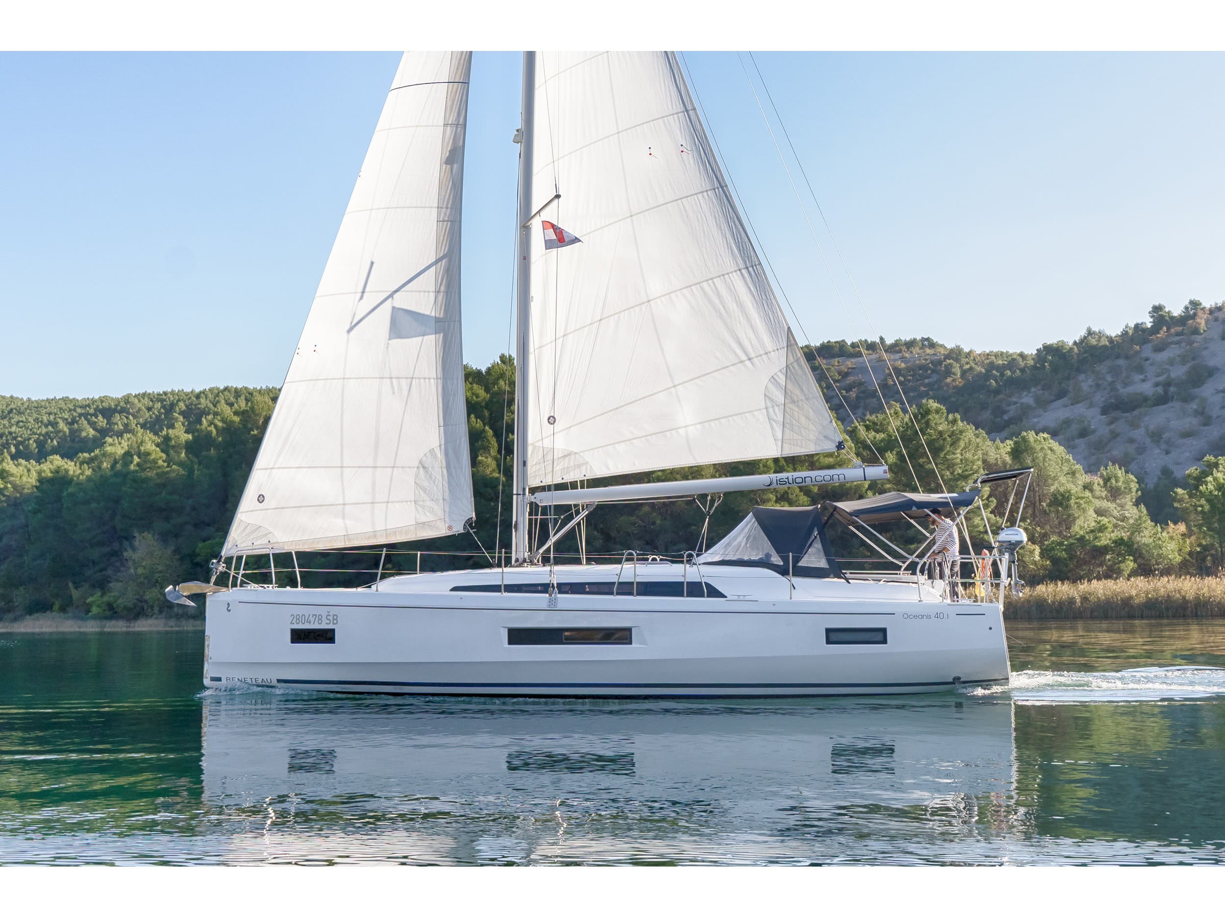 First Touch – Beneteau