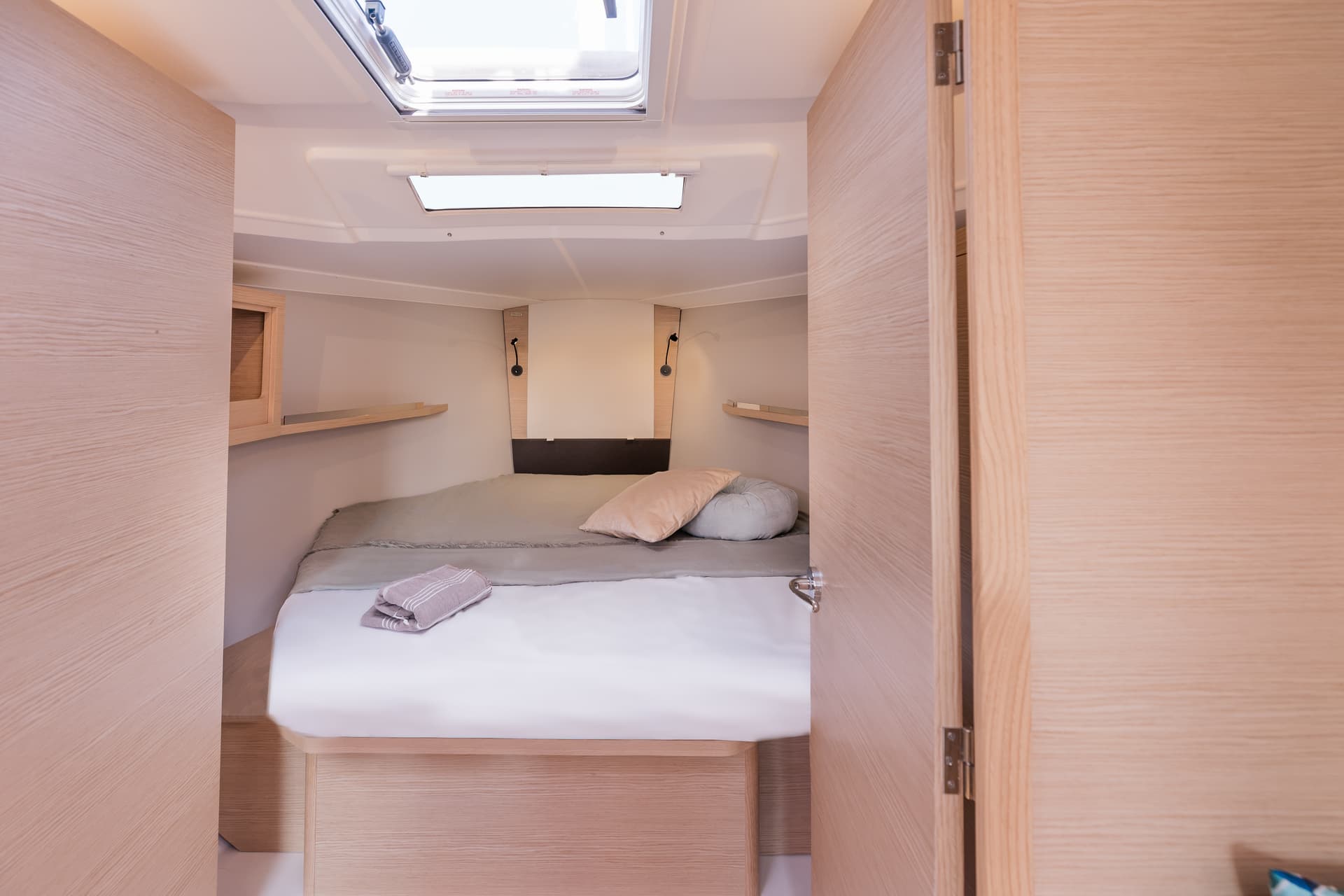 Sunsail 37.3 Premium Plus