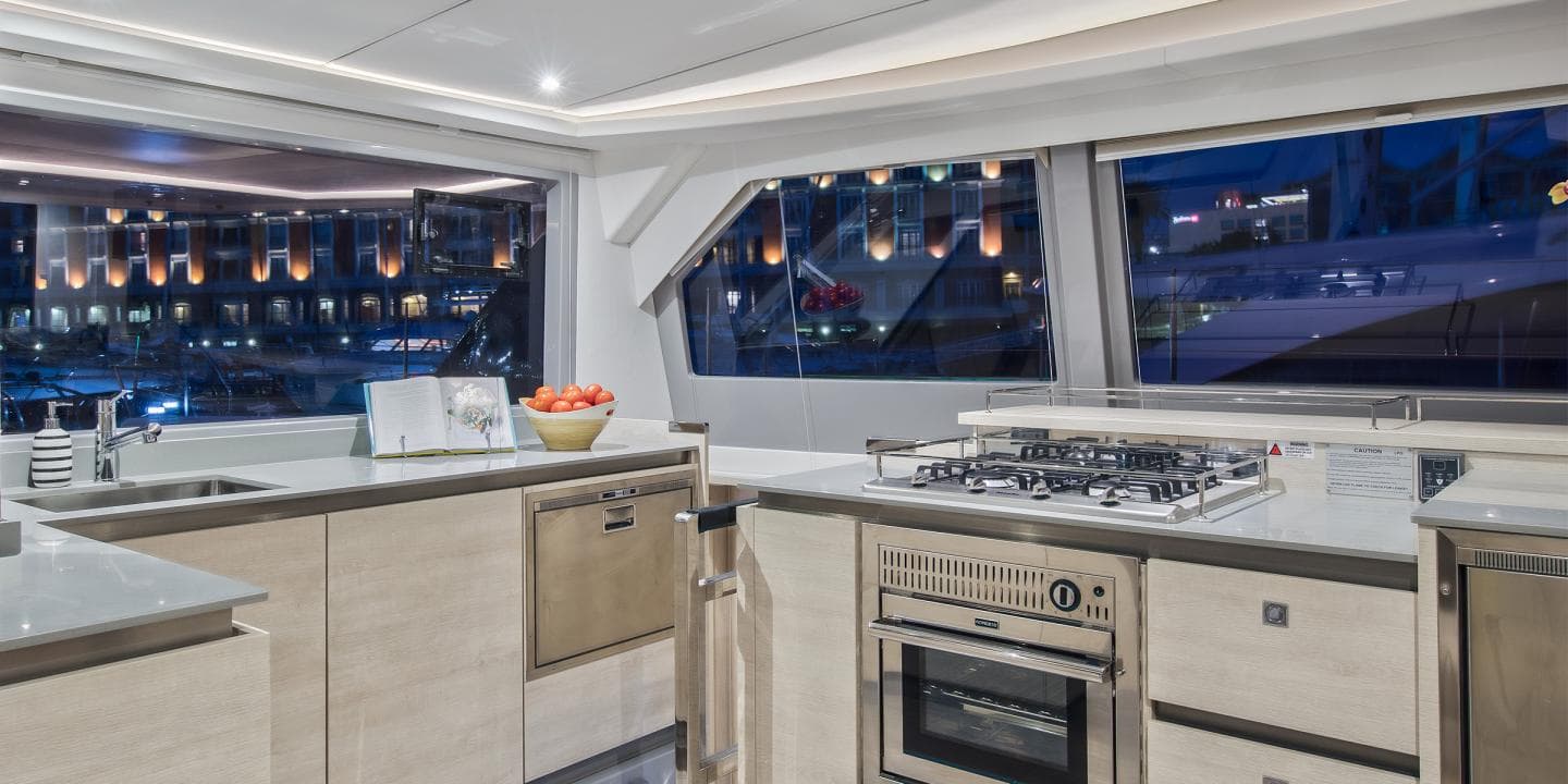 Moorings 5000 Exclusive Plus