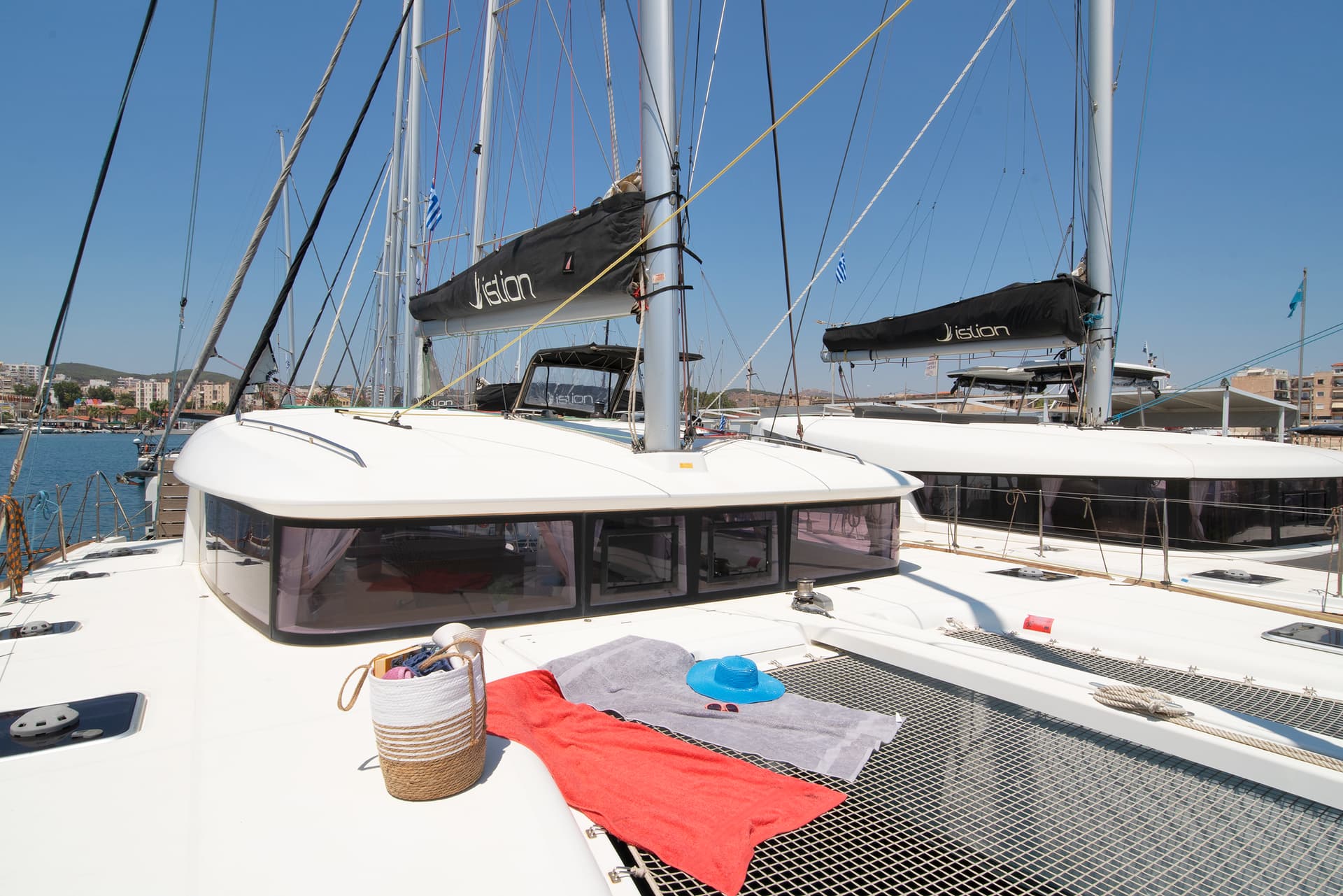 Callisto L400