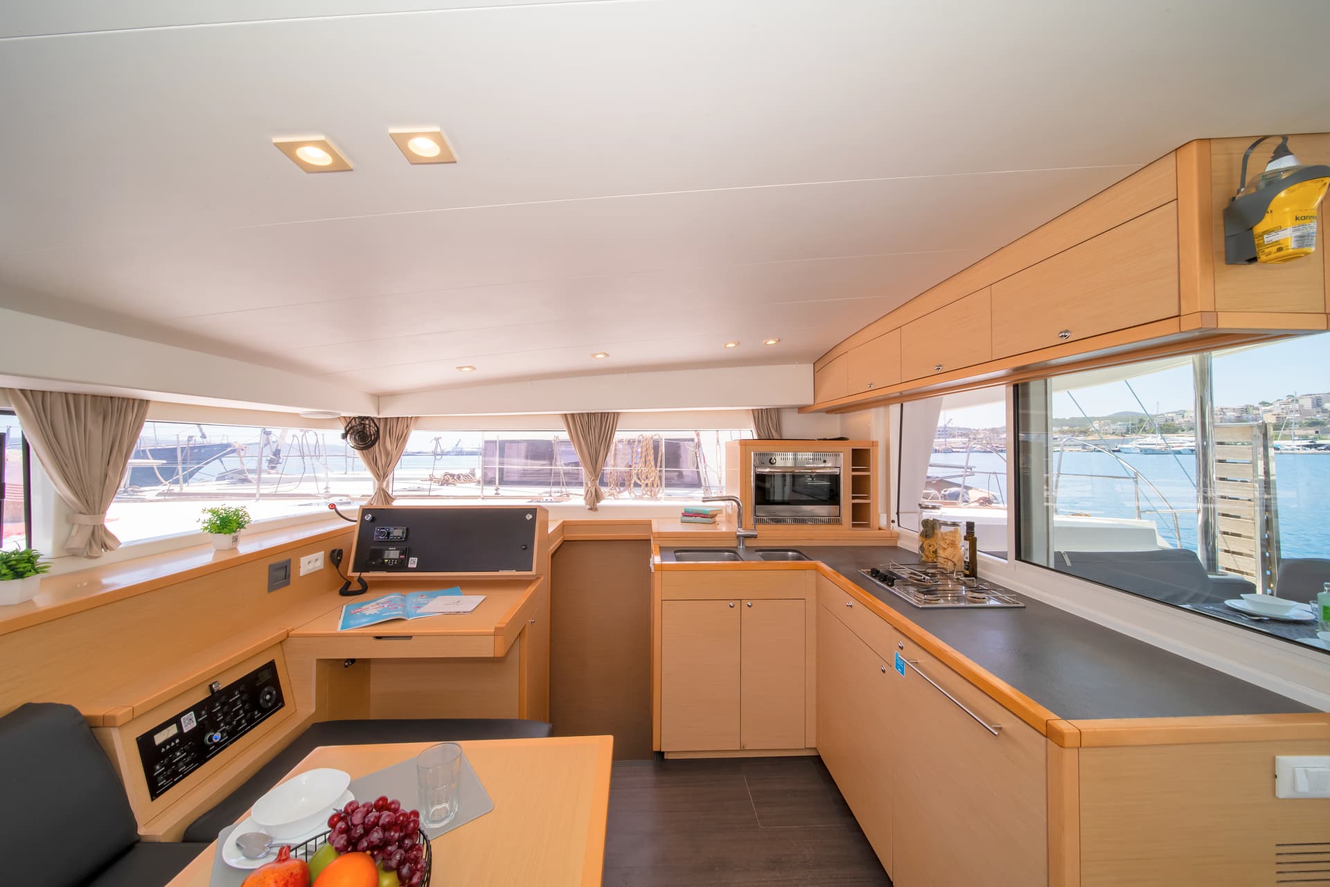 Callisto L400