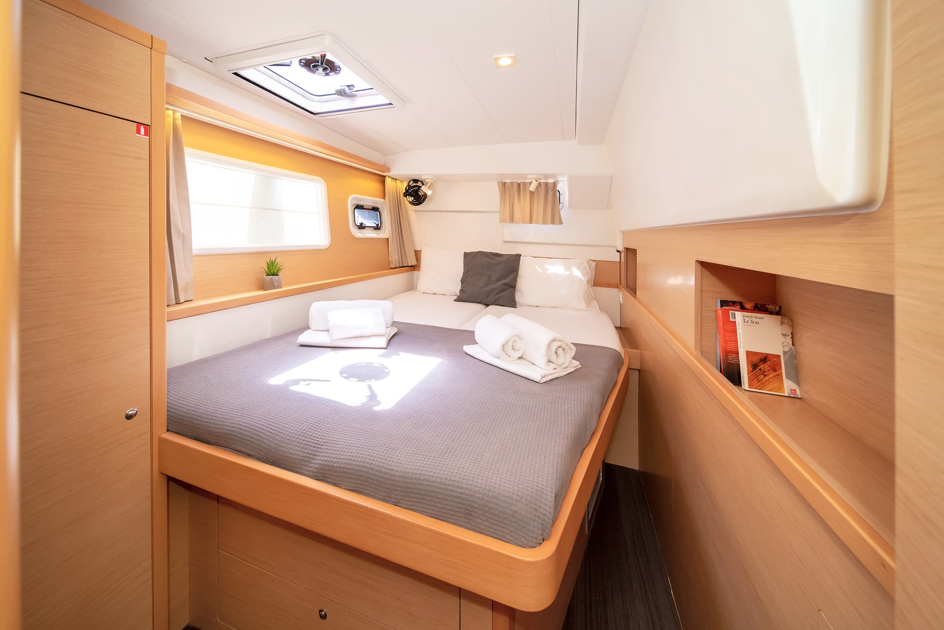 Callisto L400