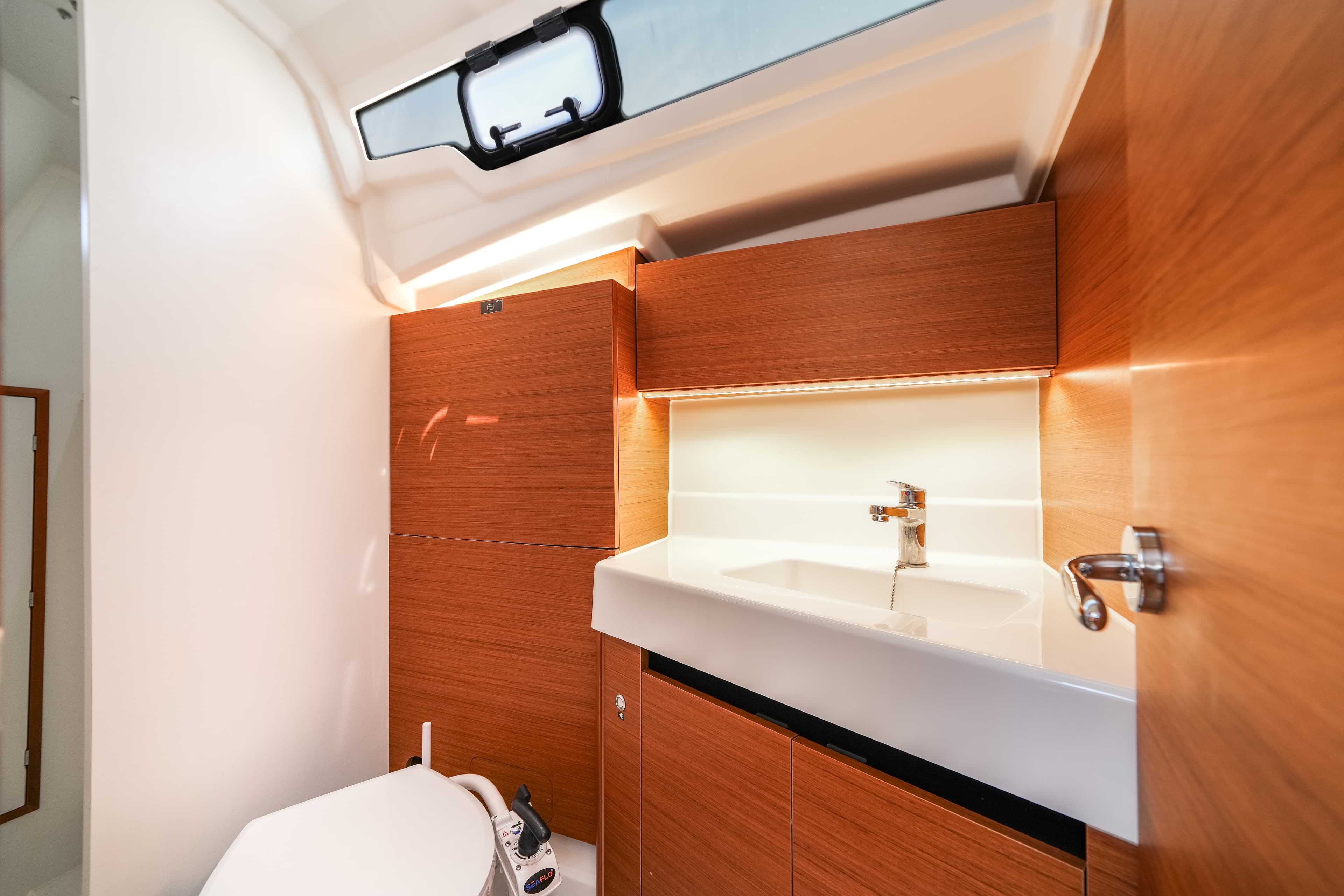 NorthWind 35