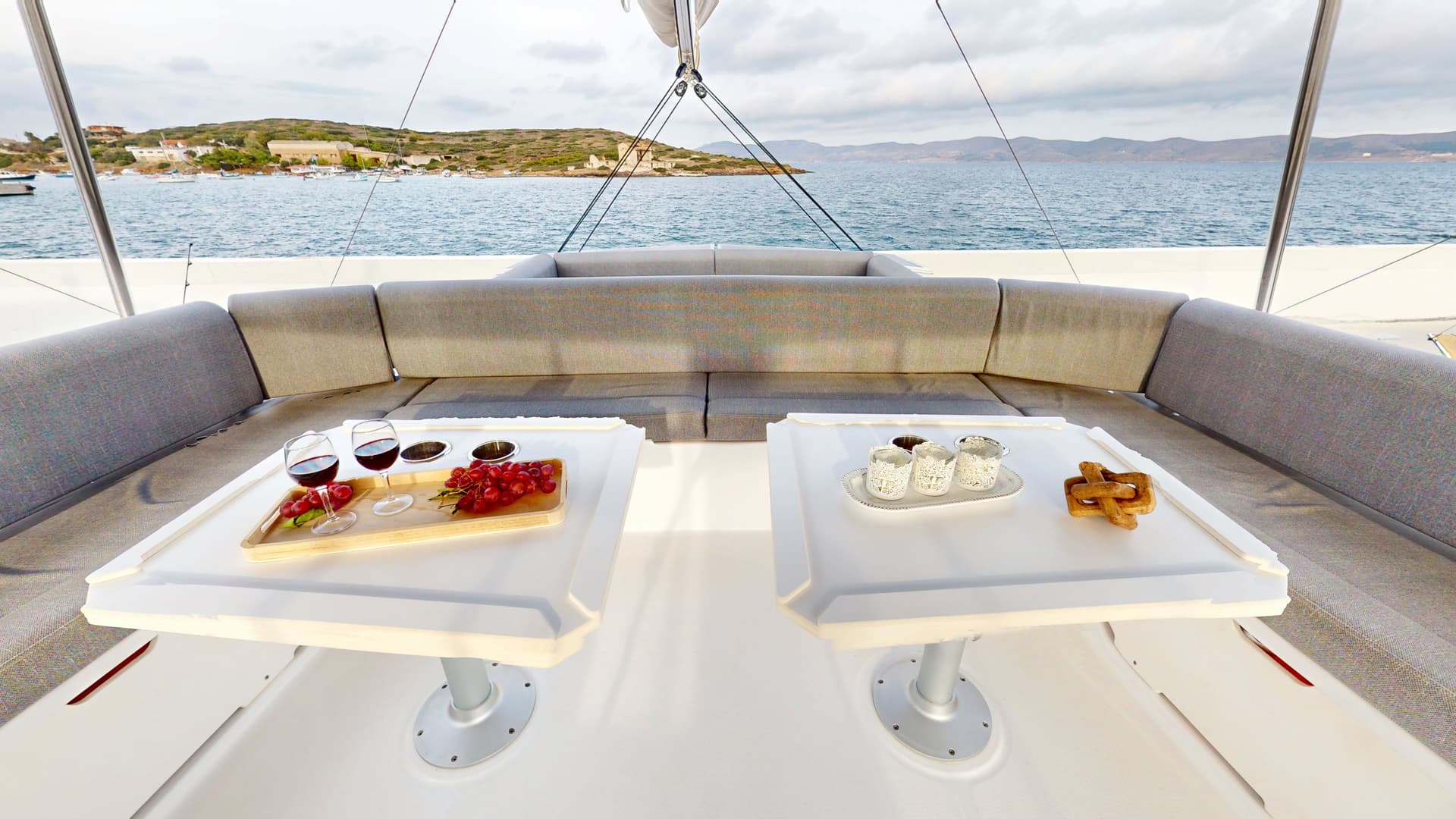 AMMOS IV - Fully Equipped, Obligatory Skipper
