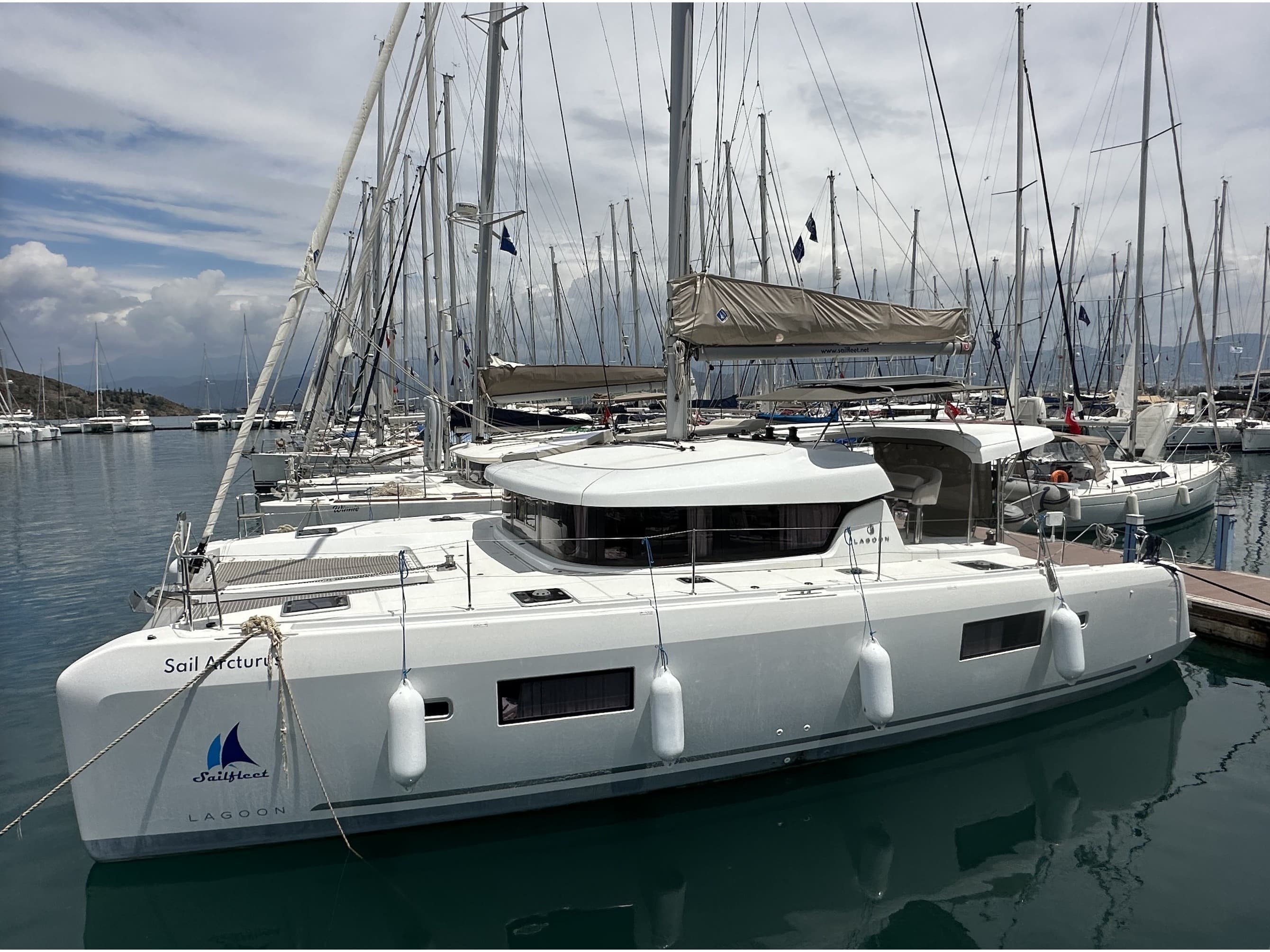 Sail Arcturus – Lagoon
