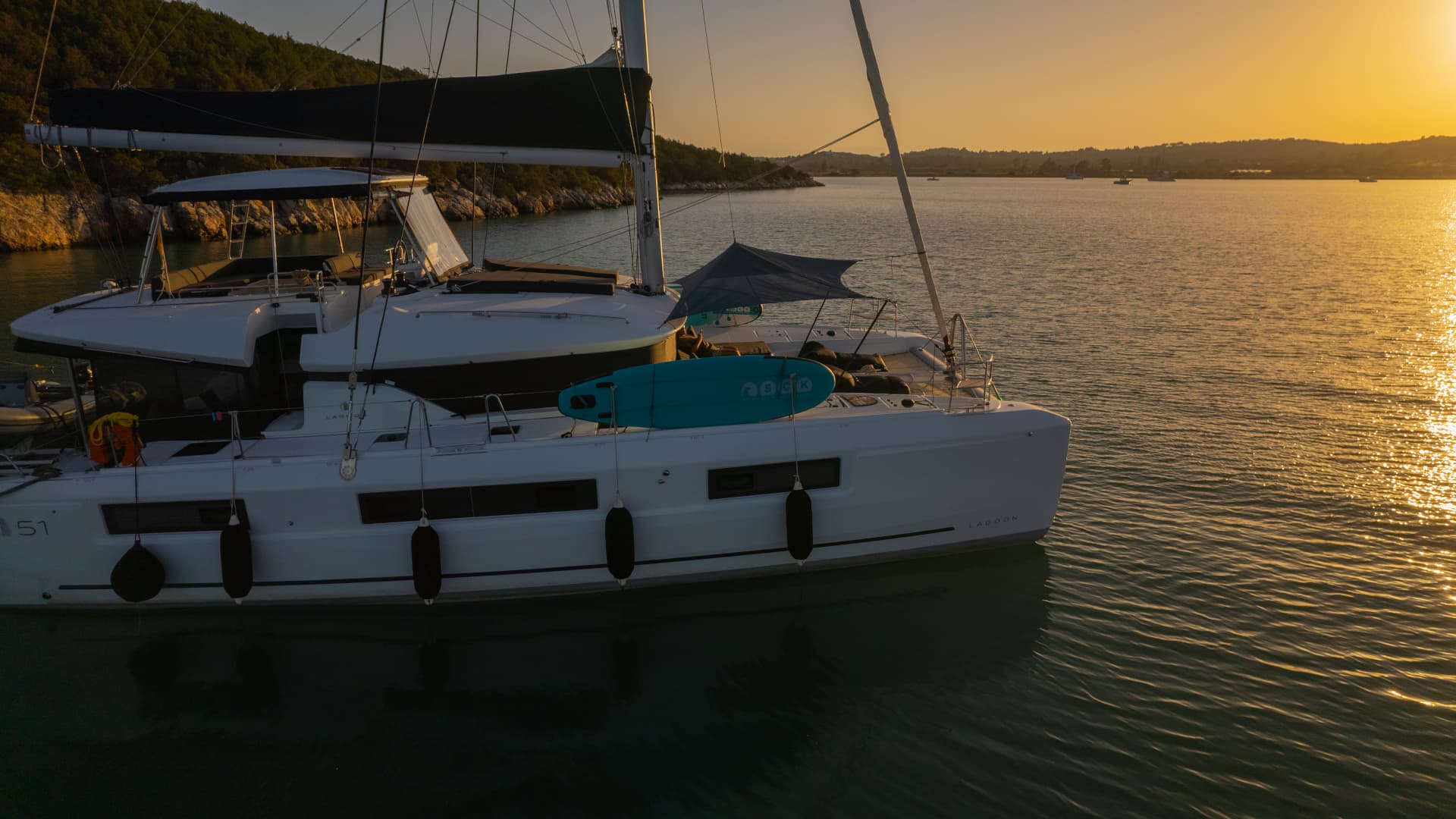 AEGEUS (A/C, Gen, W.Maker, Teak cockpit, underwater lights)