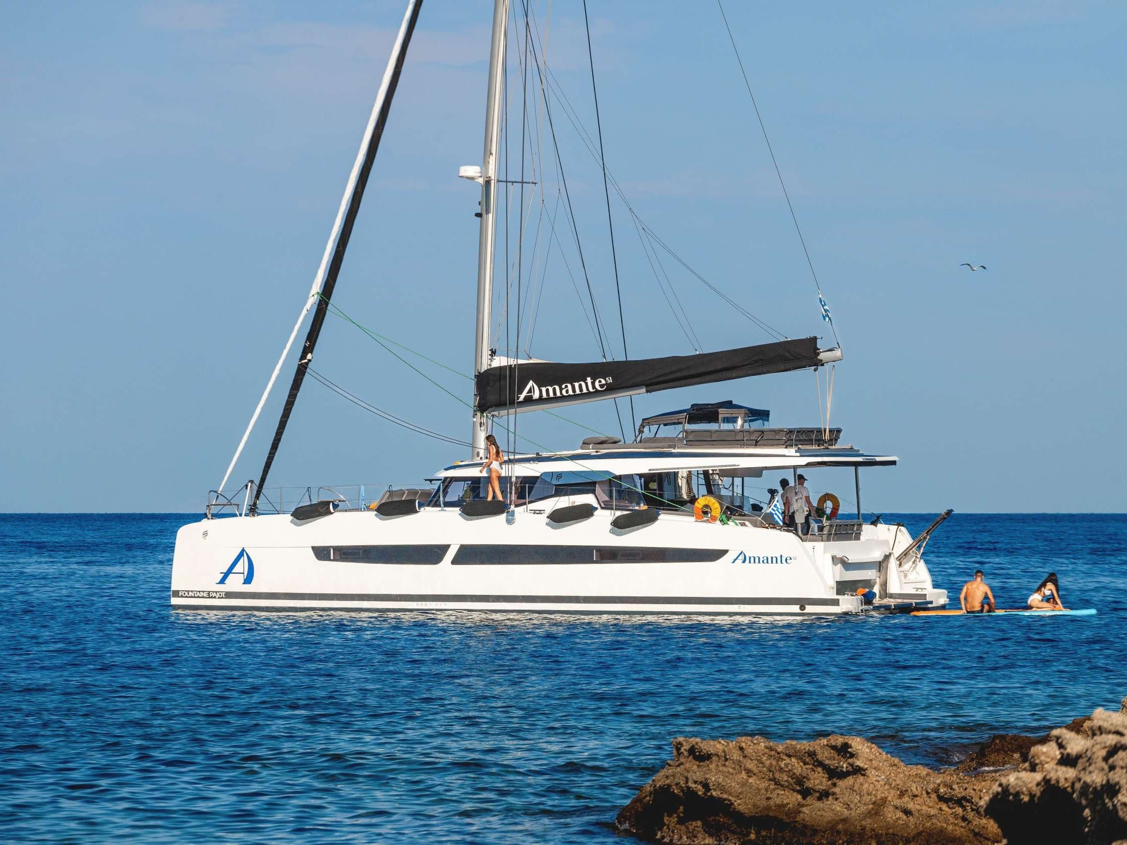 Amante – Fountaine Pajot