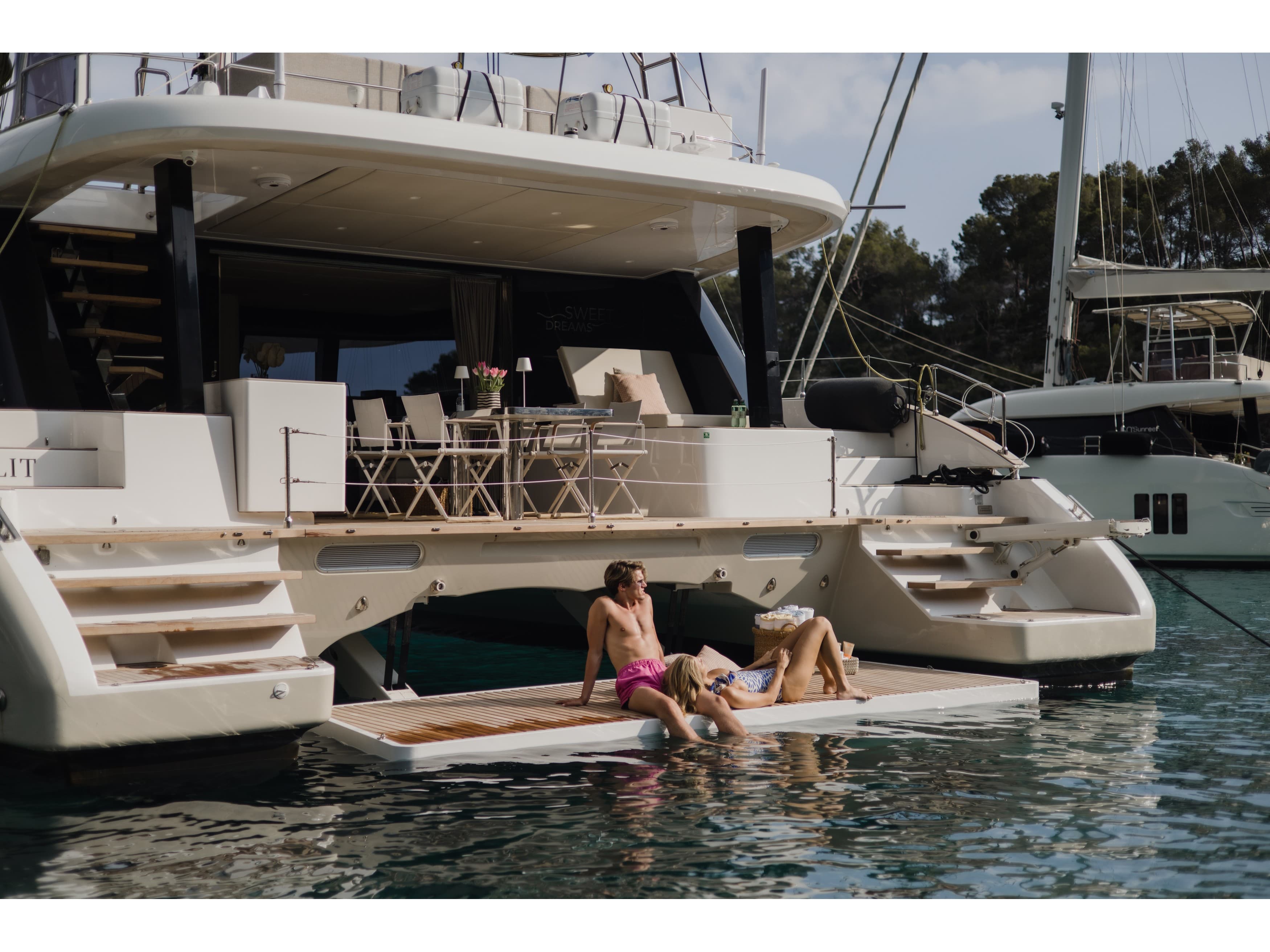 SWEET DREAMS – Sunreef Yachts