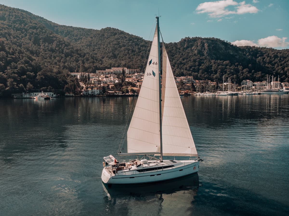 ISTANBUL – Bavaria Yachtbau