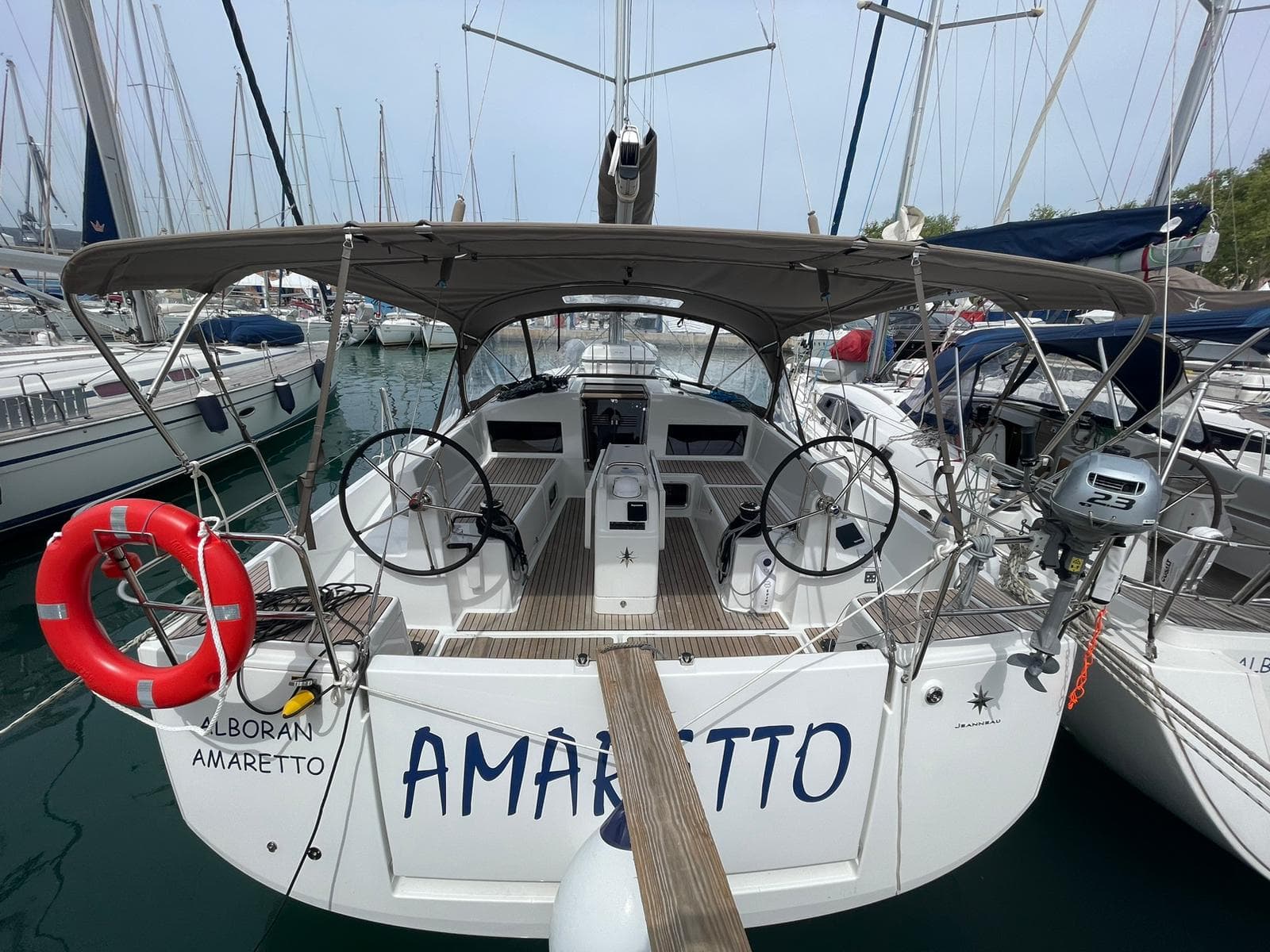 Alboran Amaretto (Radazul) – Jeanneau