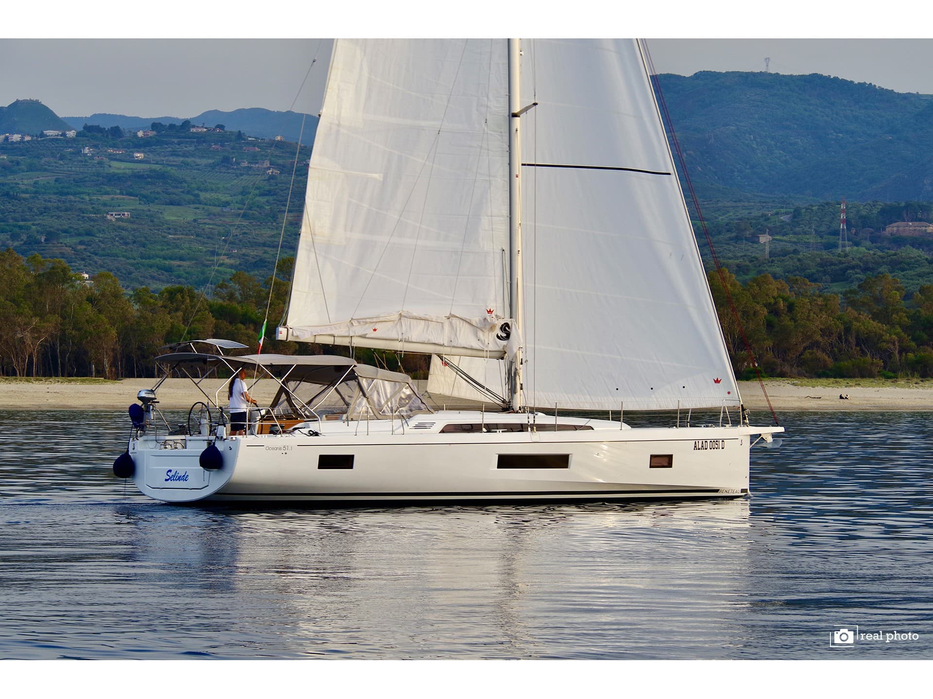 Selinde - Water maker, Solar Panel – Beneteau
