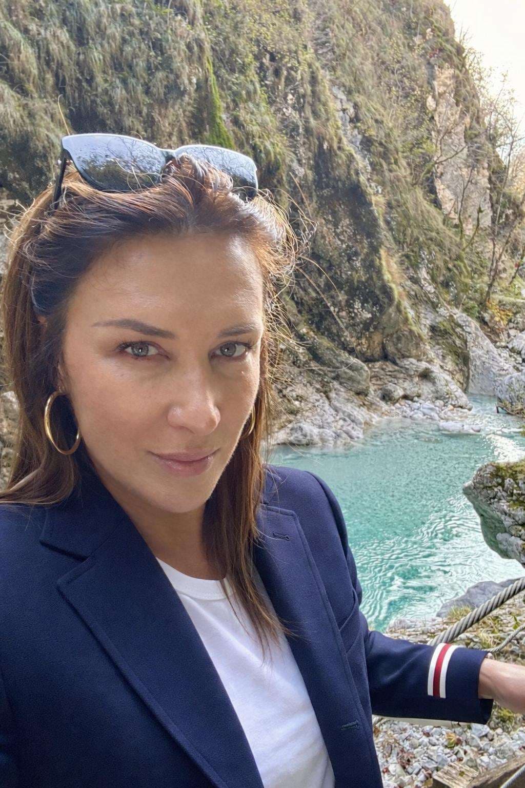 IVANA BOBEK